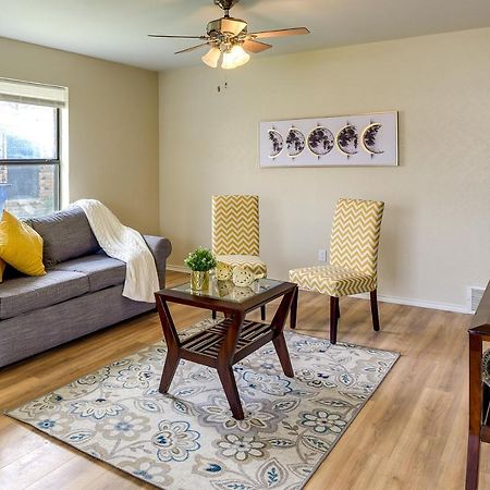 Waxahachie Townhome With Fire Pit 3 Mi To Downtown! 外观 照片